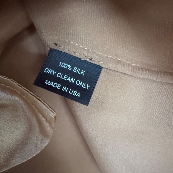 Catherine Gee Silk French Cuff Shirt with White Piping - Picture 6 of 9